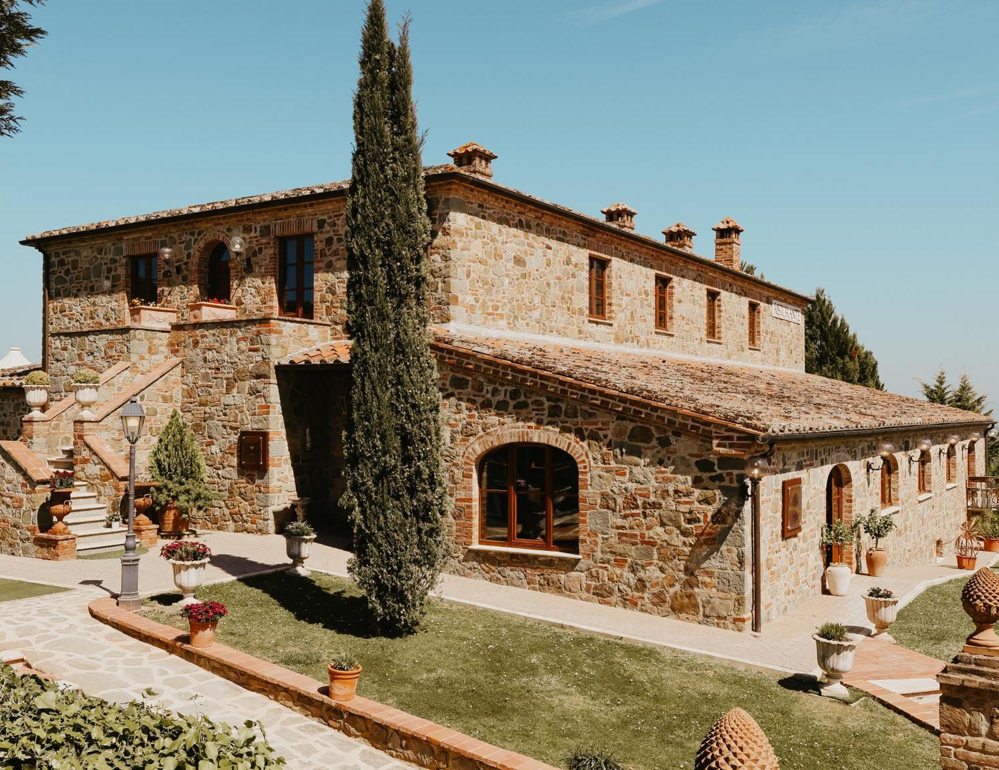 Poggio Paradiso Resort & Spa Montefollonico Bagian luar foto