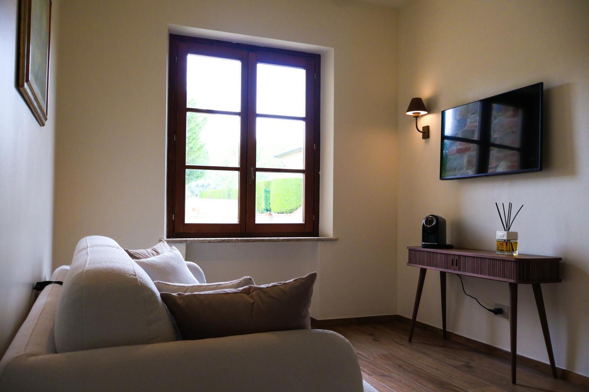 Poggio Paradiso Resort & Spa Montefollonico Bagian luar foto